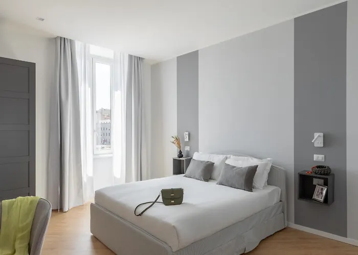 Apartment Iflat La Dolce - Contemporary Luxury In Rom