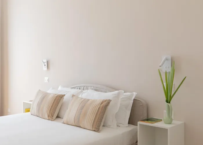 Iflat La Dolce - Contemporary Luxury In *